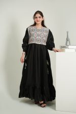 Saya Black Maxi - Image 2