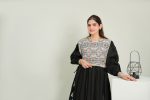 Saya Black Maxi - Image 6